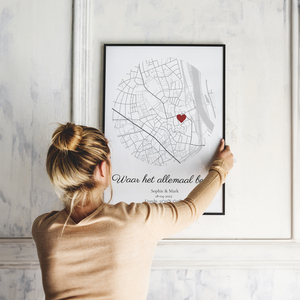 Vier jullie liefde: gepersonaliseerde stadkaart in rond formaat met naam en datum