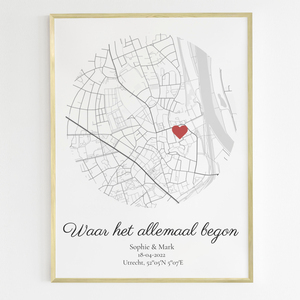 Vier jullie liefde: gepersonaliseerde stadkaart in rond formaat met naam en datum